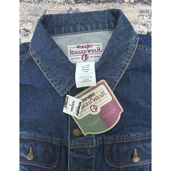 Vintage Wrangler Rugged Wear Men’s Blue Jean Denim Jacket NWT Size L - Picture 7 of 8